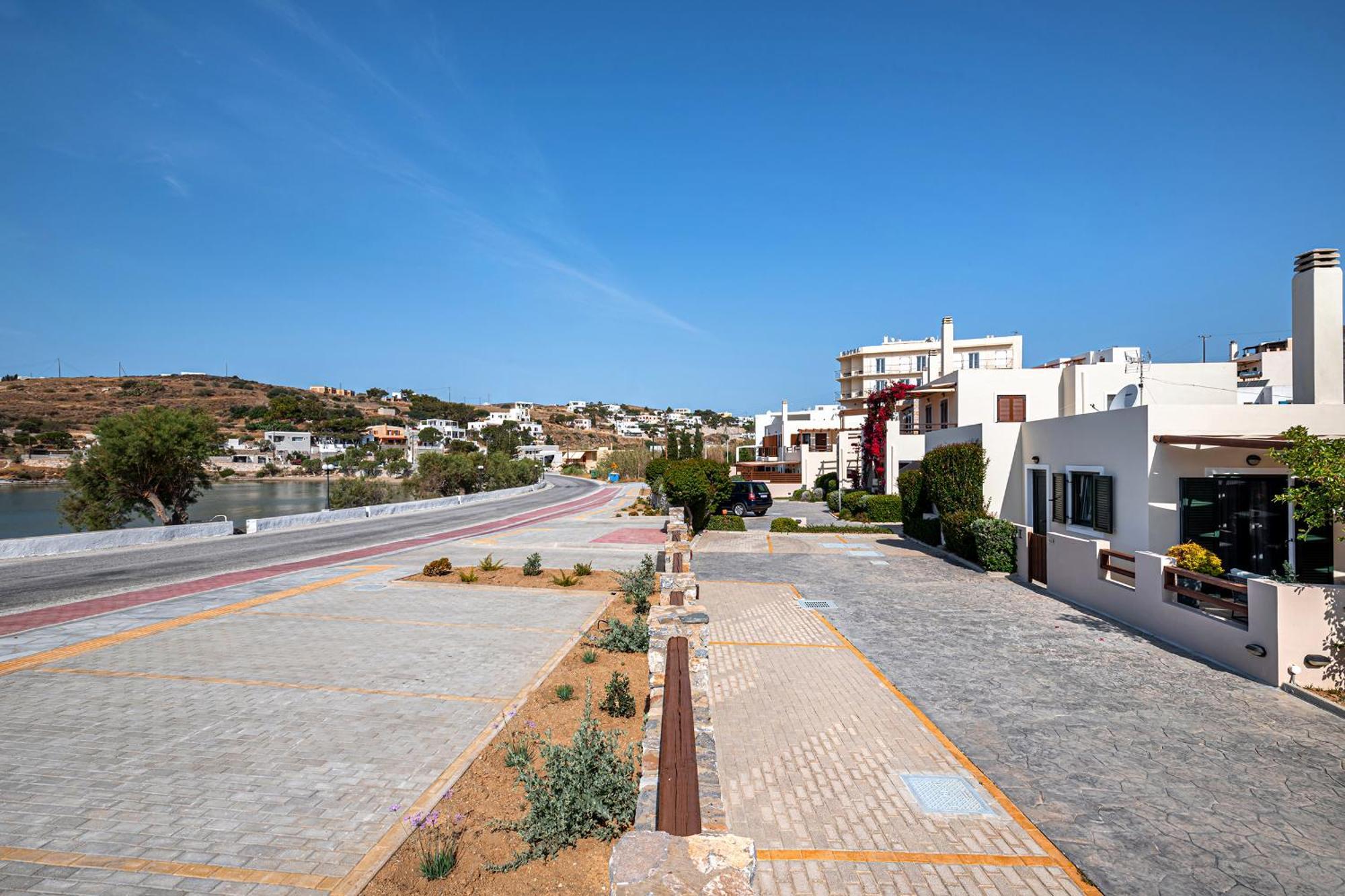 Syra Bay Villa Megas Gialos - Nites Exterior photo